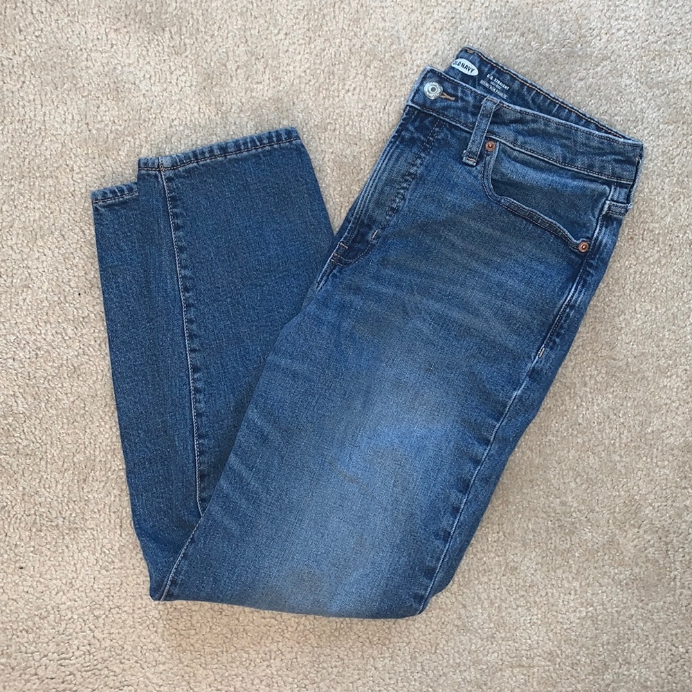 Old Navy High Rise Straight Jeans